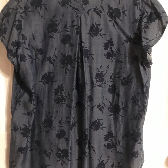 Blouse - Picture 3 of 3